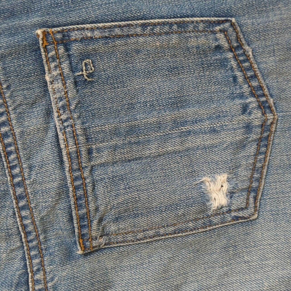 rag & bone Jean Cut Off Distressed Shorts in Chesapeake Size 31 - Picture 6 of 10